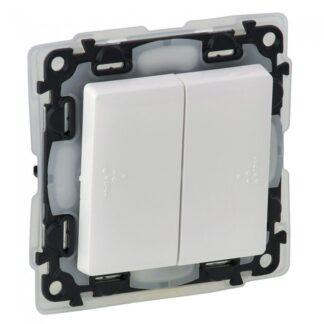 Сериен ключ IP44 Valena Life 752155
