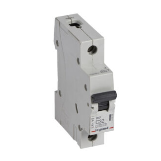 Автоматичен прекъсвач RX3 1P 32A крива С 6kA 419205 Legrand